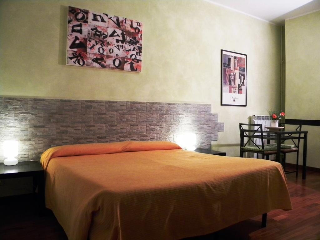 Gregory B&B Vatican Rome Room photo